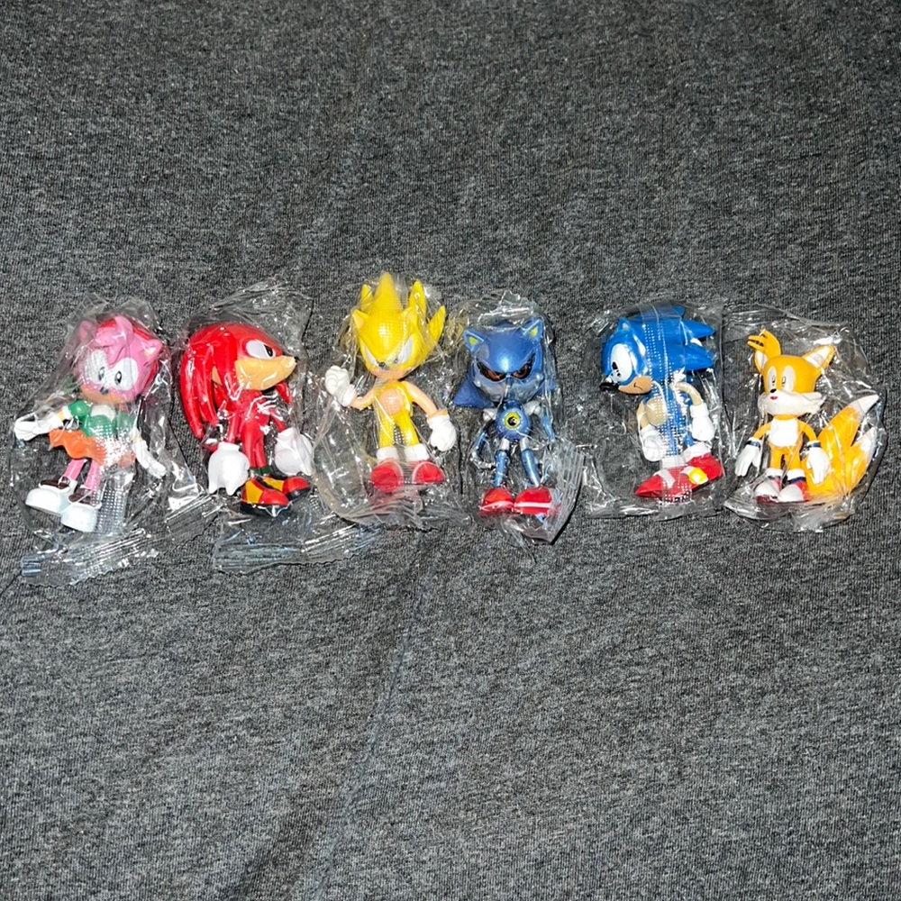 SONIC THE HEDGEHOG & FRIENDS
